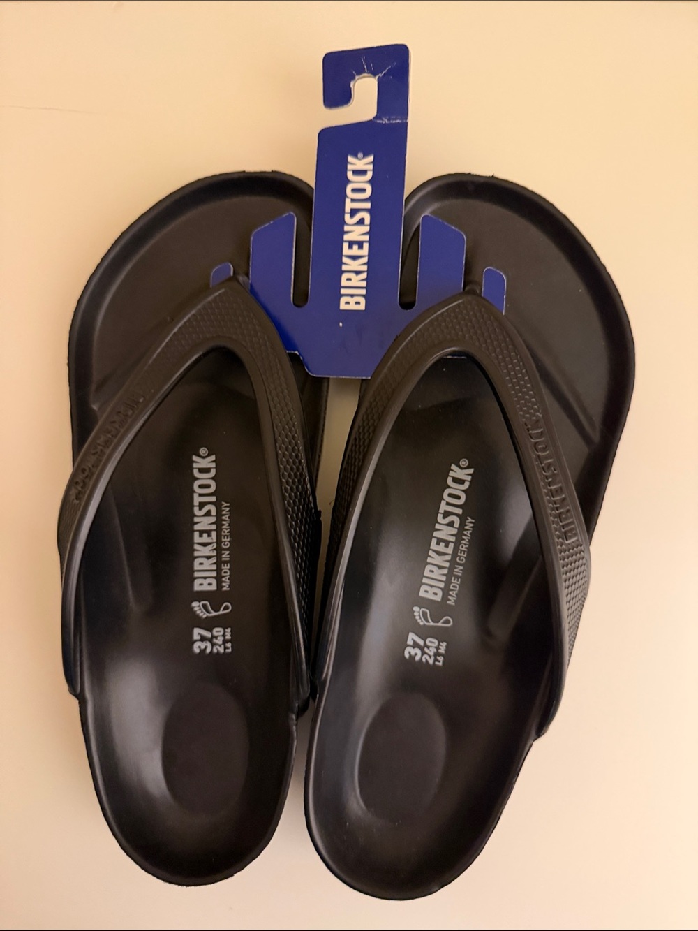 Brand New Birkenstock Women's Black Sandals Size 37